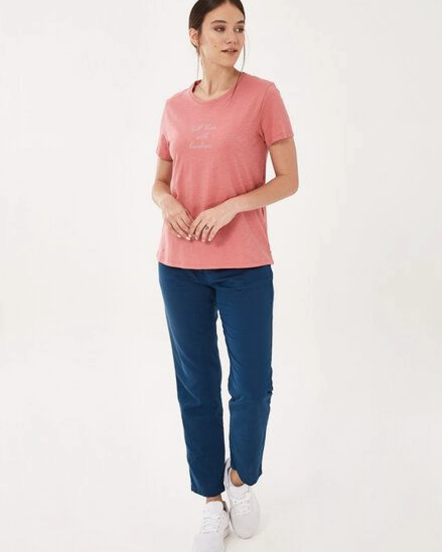ORGANICATION T-Shirt aus Bio-Baumwolle mit Text-Print – Ansicht 2