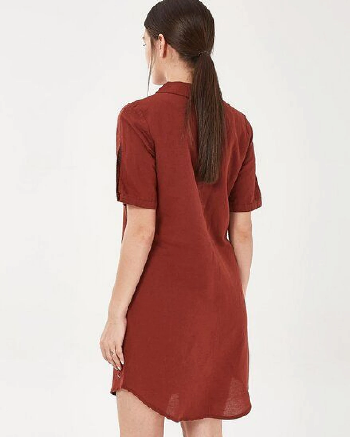 ORGANICATION Kleid aus Leinen-Mix mit Bubikragen – Ansicht 4