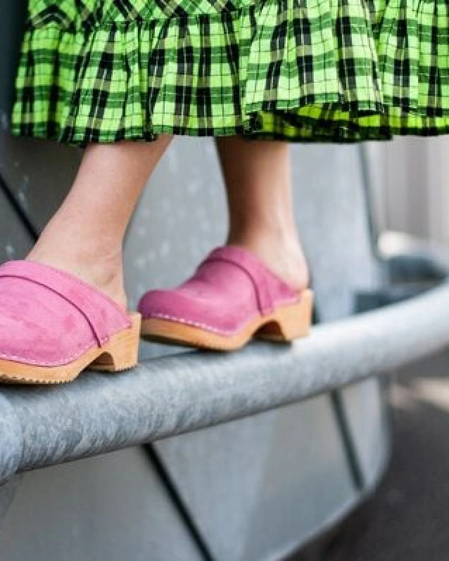 LYCKA - schwedische Holz Clogs von me&myClogs - low heel – Ansicht 4