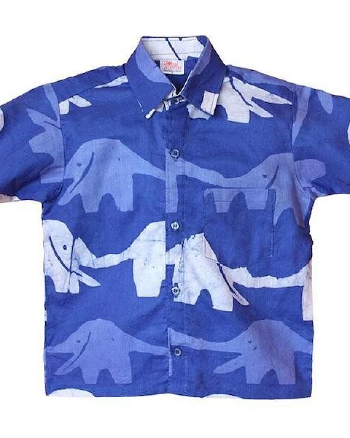 Global Mamas Bio Hemden für Jungs - Button Down Shirt - Elephants & Turtles