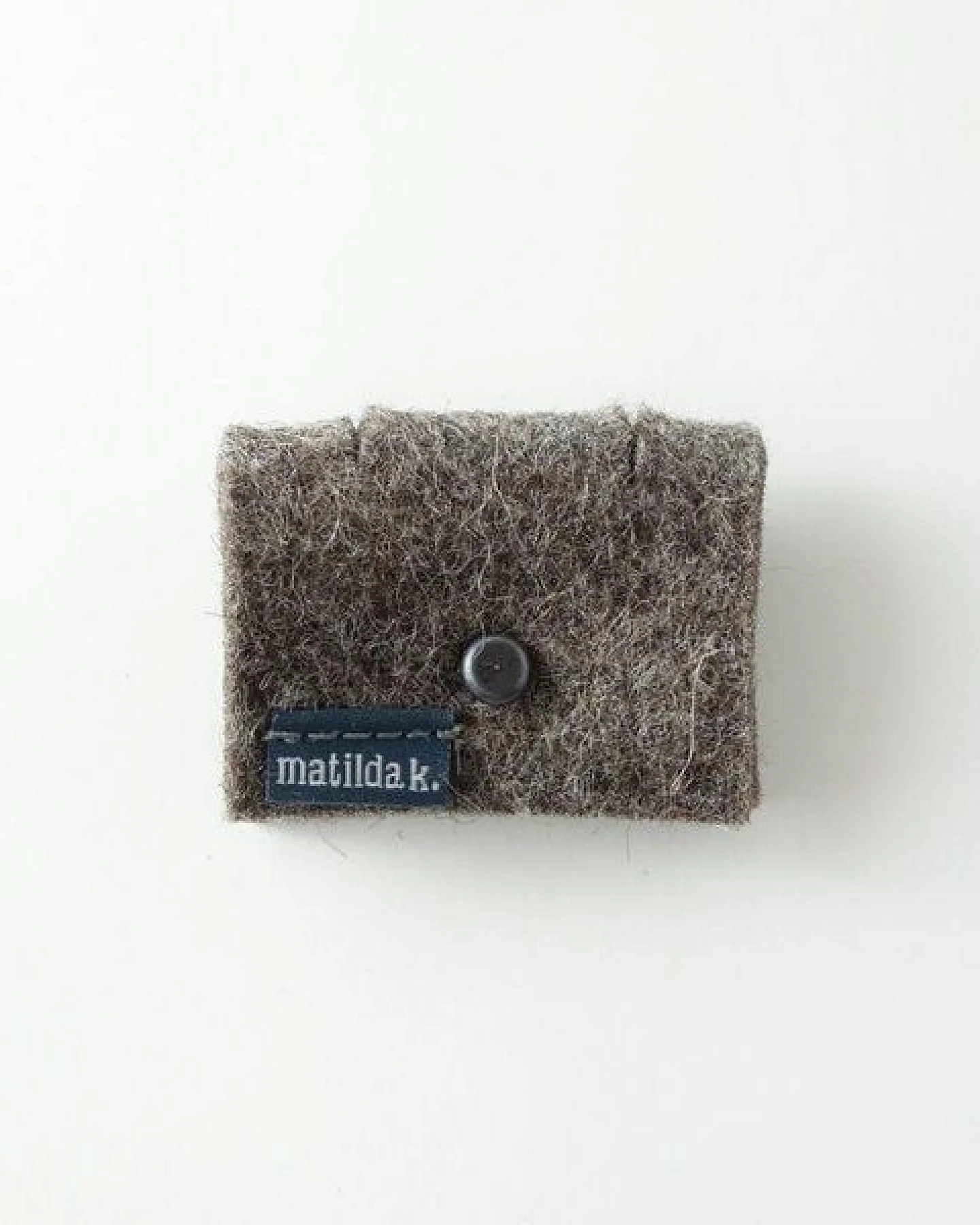 matilda k. manufaktur 4 minimalistische Kabelbinder aus Wollfilz für Kopfhörerkabel 'elli' – Ansicht 3