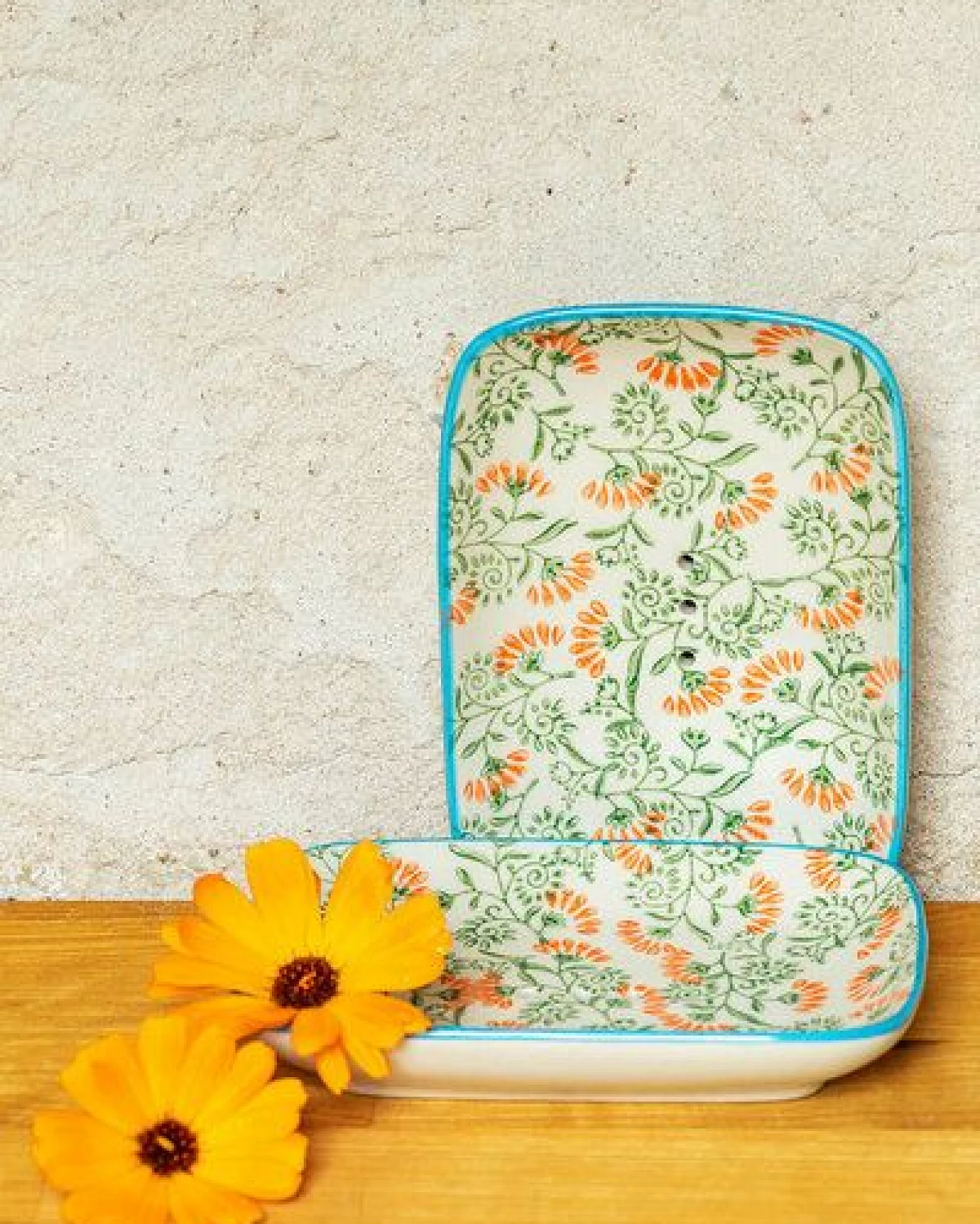 TRANQUILLO Seifenschale aus Steinzeug mit floralen Mustern und Ornamenten 13,5 cm – Ansicht 3
