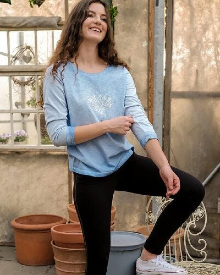The Spirit of OM Langarm- Shirt Blau- Silber