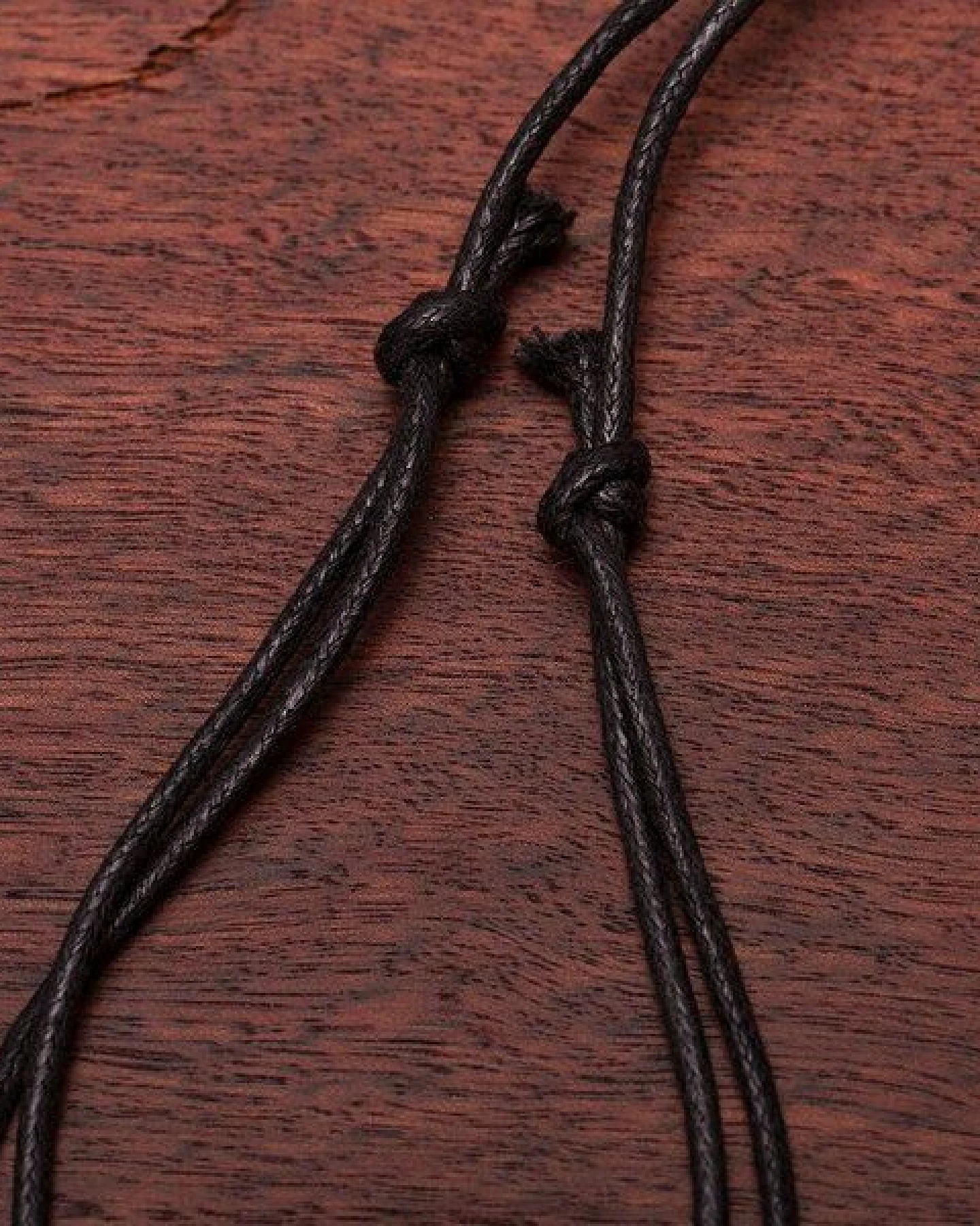 Himal Hemp Zirbenholzschmuck Ø3-5cm, verschiedene Motive, aus Österreich – Ansicht 3
