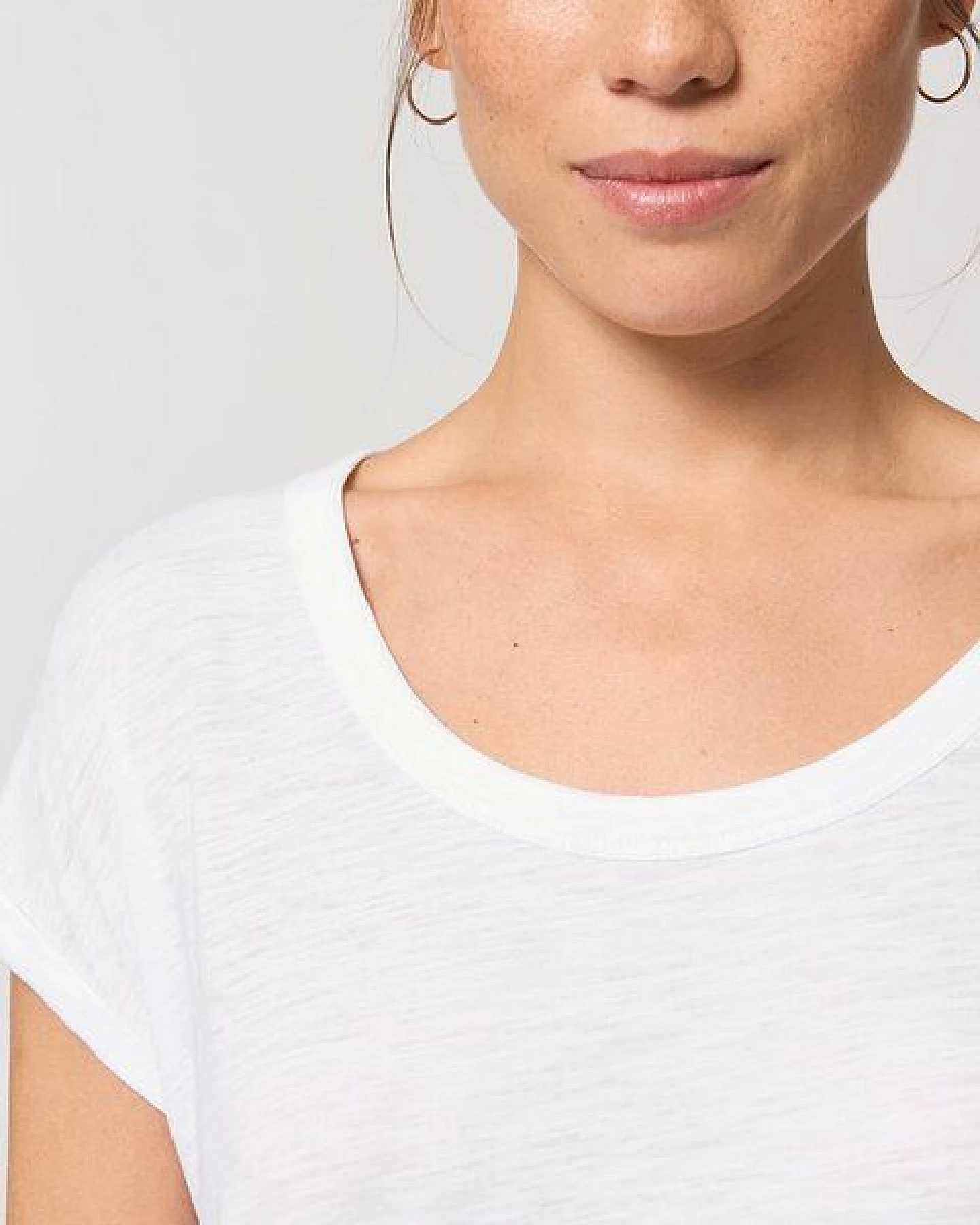 YTWOO Leichtes Damen T-Shirt in Slub Optik mit gerollten Ärmeln – Ansicht 2