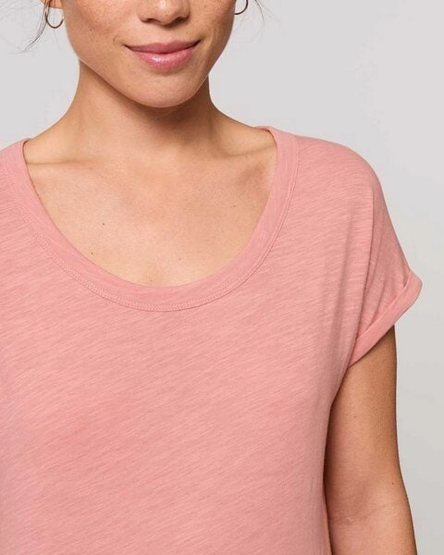 YTWOO Leichtes Damen T-Shirt in Slub Optik mit gerollten Ärmeln – Ansicht 2