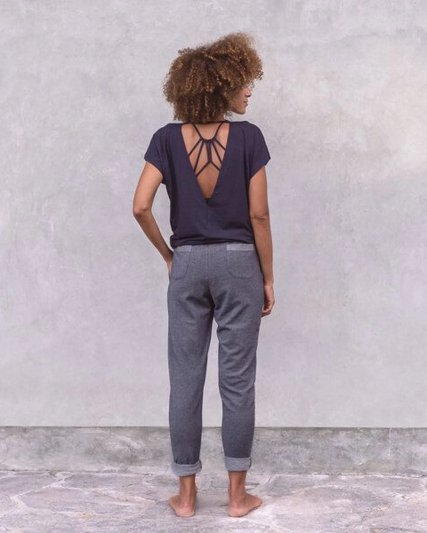 Jaya SMILLA Tencel - Damen - lockeres Shirt für Yoga und Freizeit aus Tencel-Baumwoll-Mix – Ansicht 4
