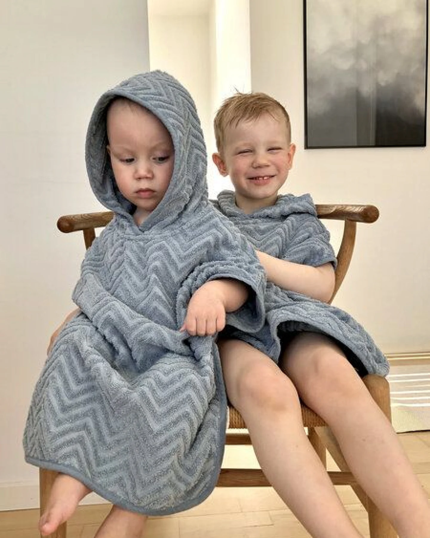 Filibabba Baby Badeponcho Zick-Zackmuster 100 % Bio Baumwolle – Ansicht 2
