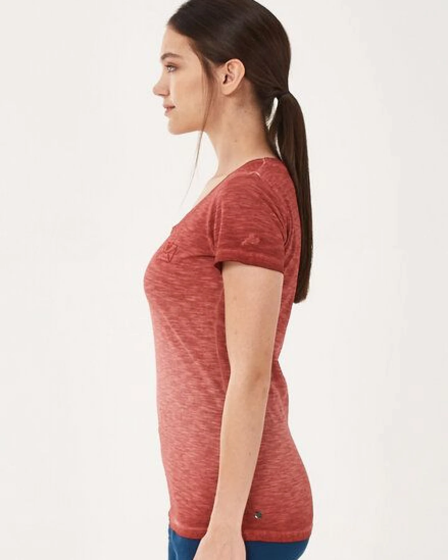 ORGANICATION Garment Dyed T-Shirt aus Bio-Baumwolle mit Stickerei – Ansicht 3