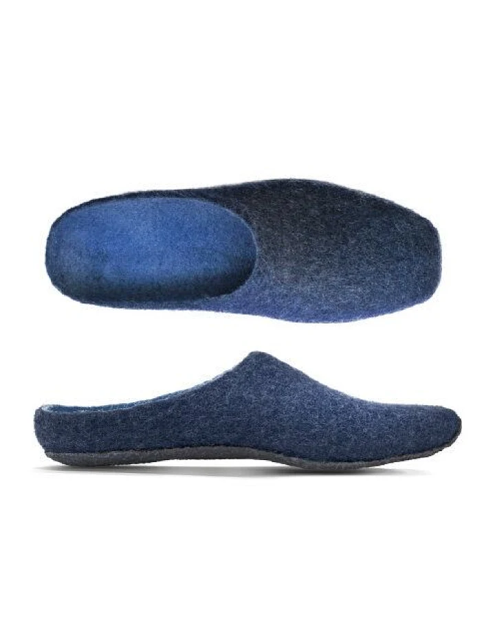 Blau