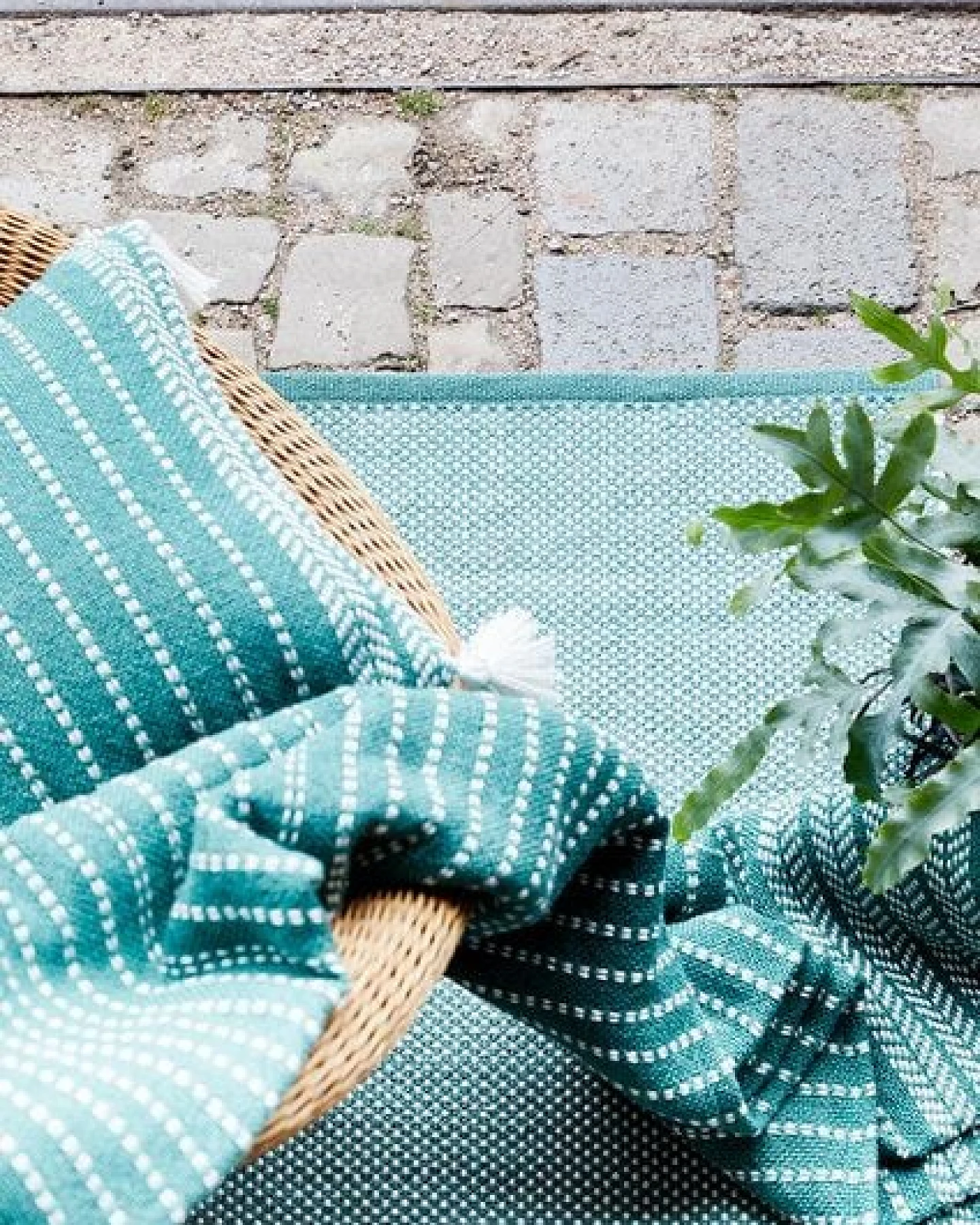 liv interior Recycelter In-/Outdoor Teppich DOTS – Ansicht 4