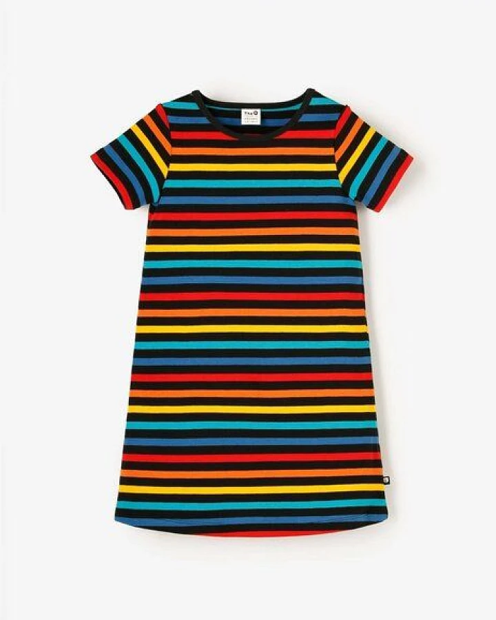 The QT veganes Kinder-Kleid – Bunte Streifen