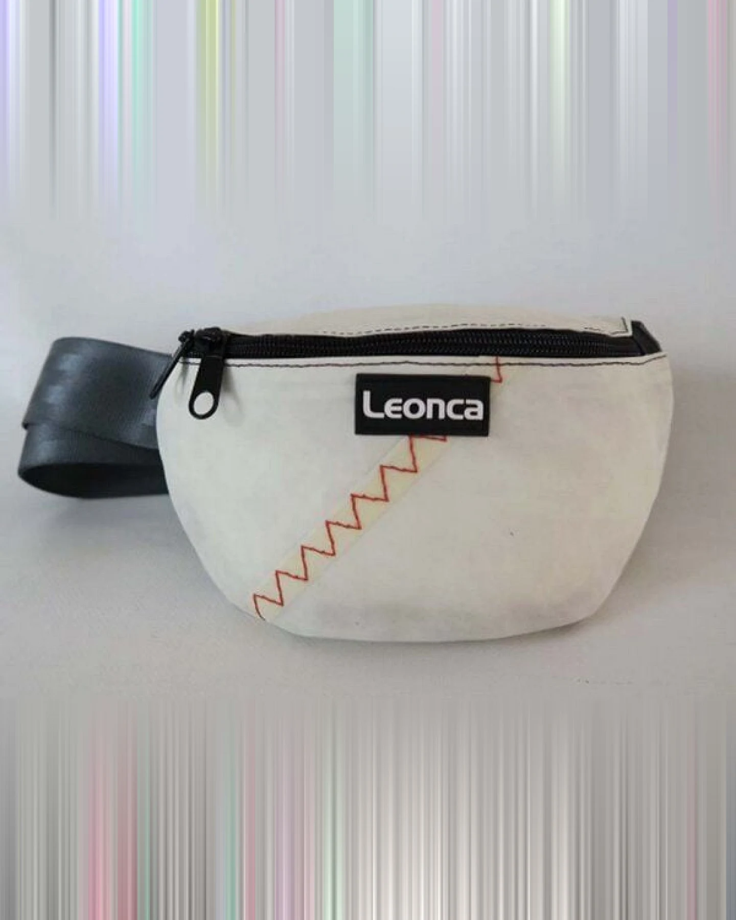 Leonca Upcycling Hip Bag aus Segel in 3 Größen – Ansicht 3