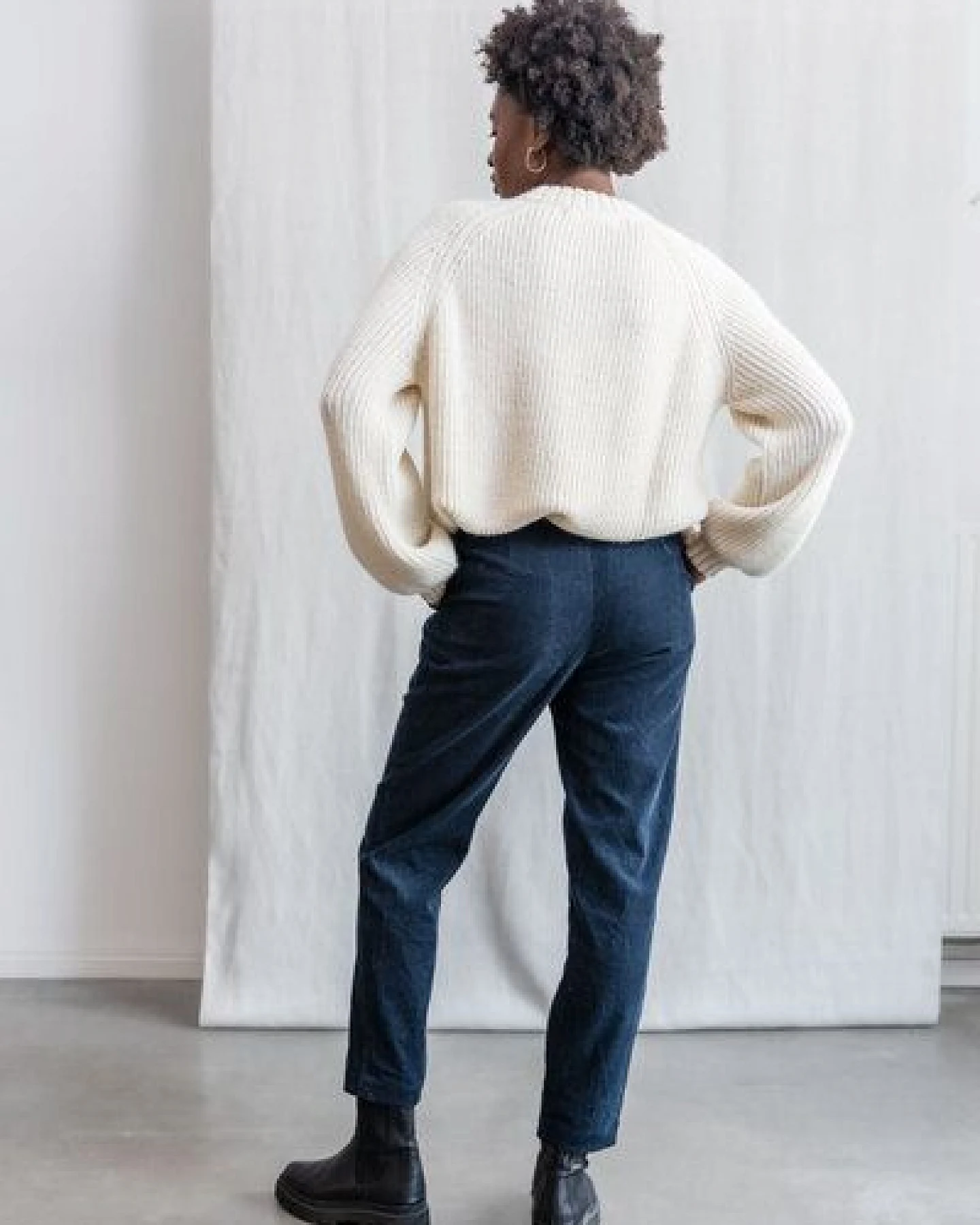Jyoti - Fair Works Bio-Baumwollcord Hose Suhrut – Ansicht 3
