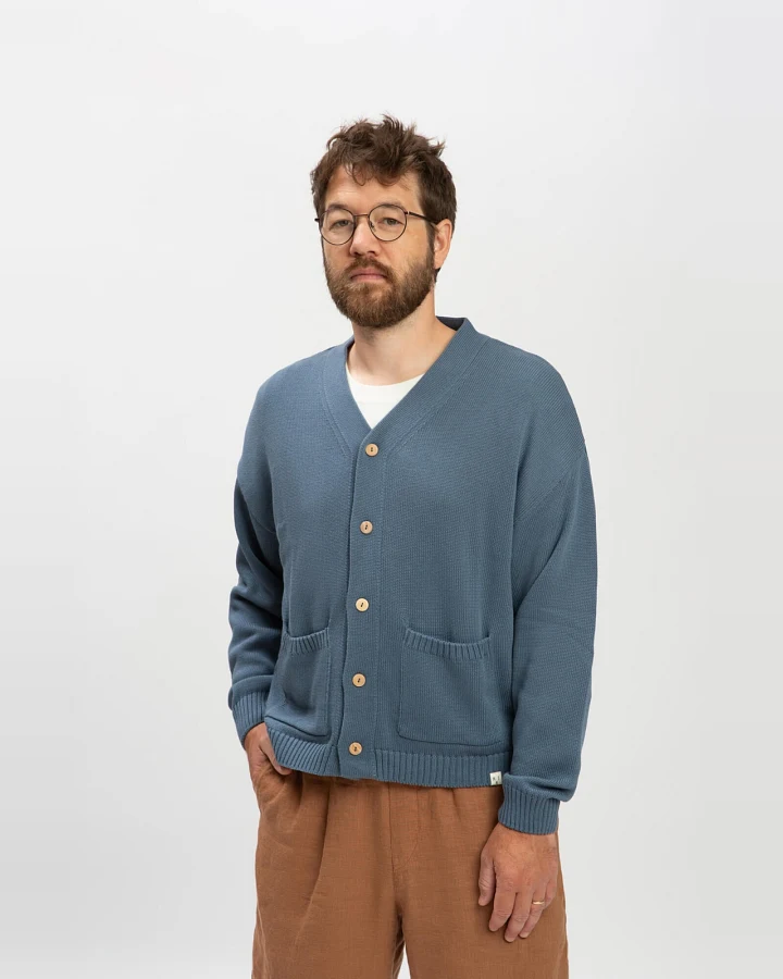 MATONA Herren vegan Strickjacke Relaxed Seal Blau