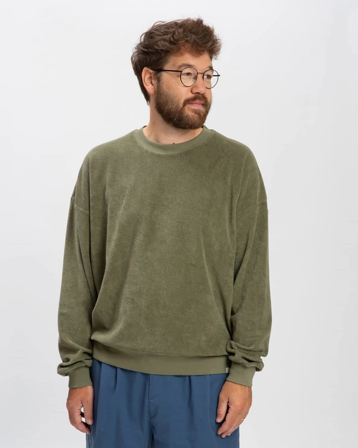 MATONA Herren vegan Frottee-Sweatshirt Olivgrün
