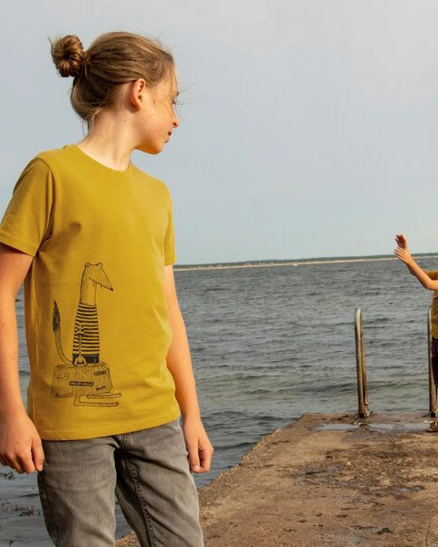 Cmig Reisewiesel T-Shirt – Ansicht 2