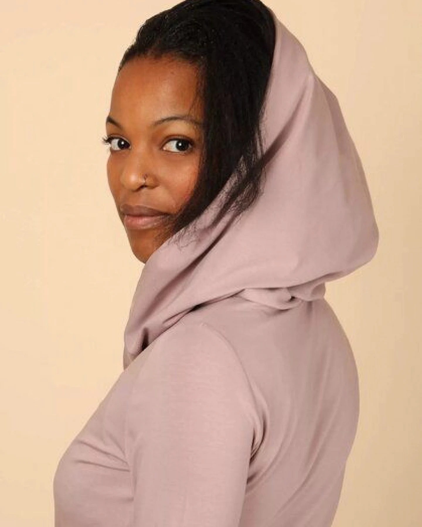 Die rote Zora Frauen Hoodie – Ansicht 4