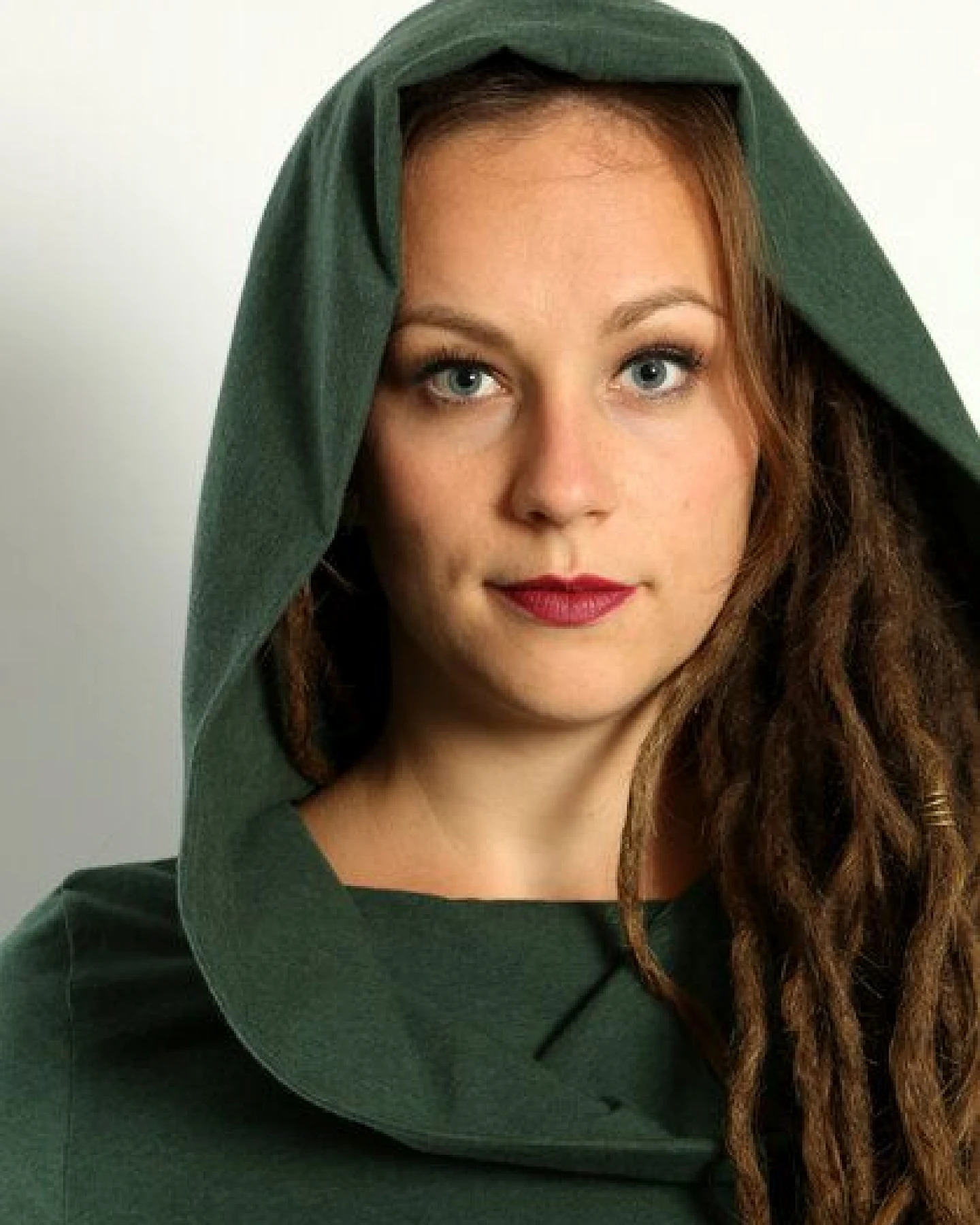 Die rote Zora Frauen Hoodie – Ansicht 2