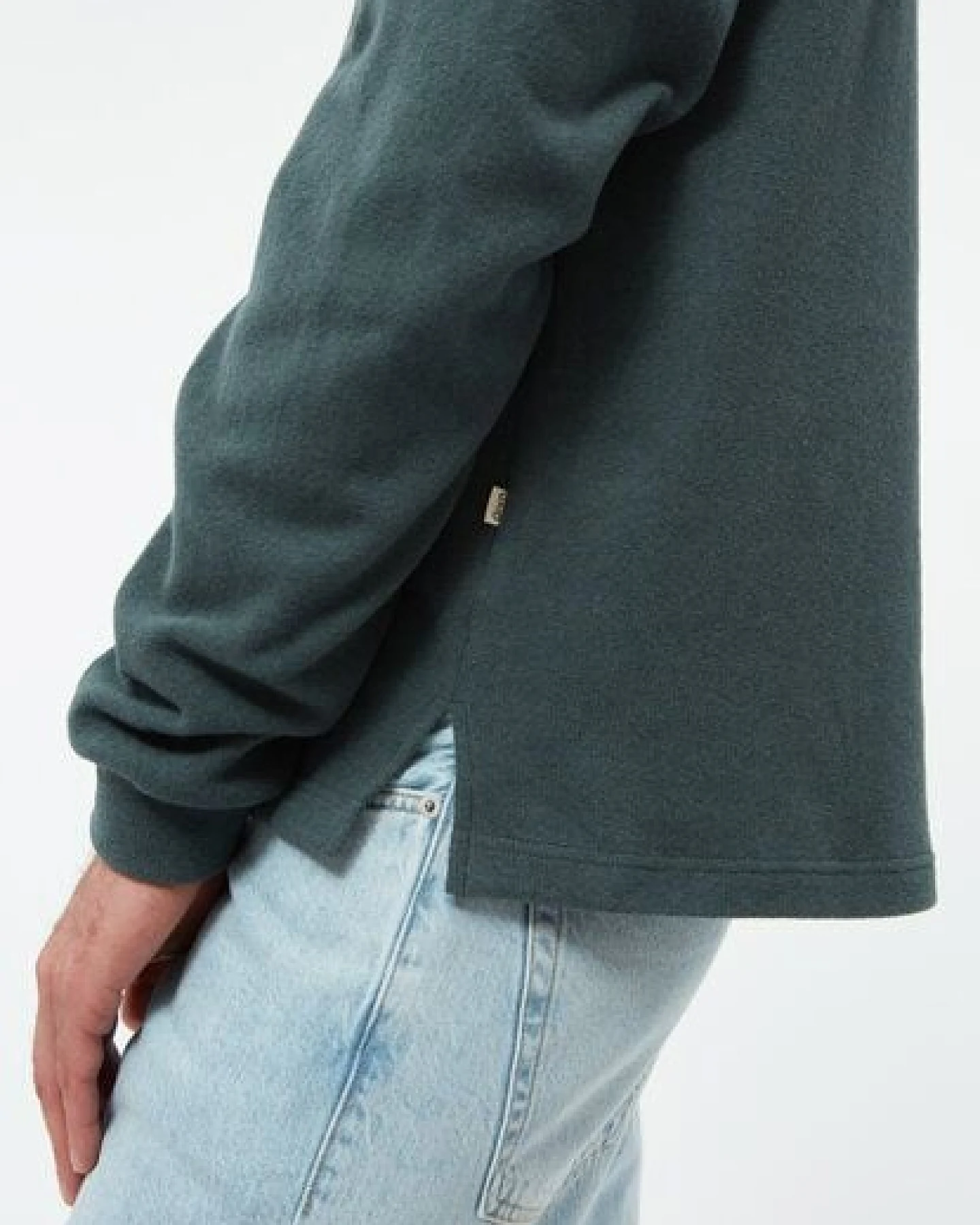 Givn Berlin Sweater TABOR aus recycelter Baumwolle – Ansicht 3