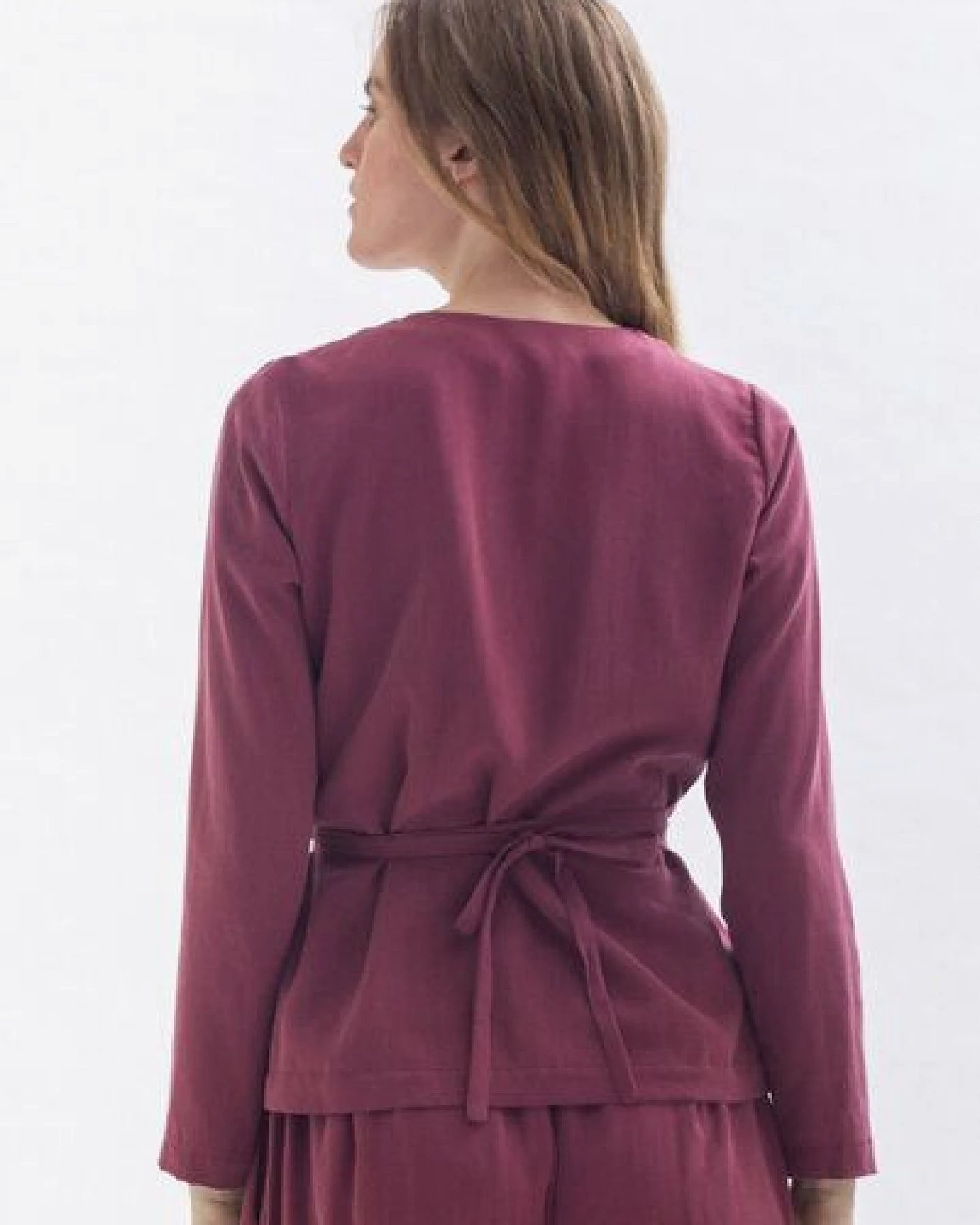 Studio Hertzberg Wickeltop *FRII-DAA* aus Tencel – Ansicht 3
