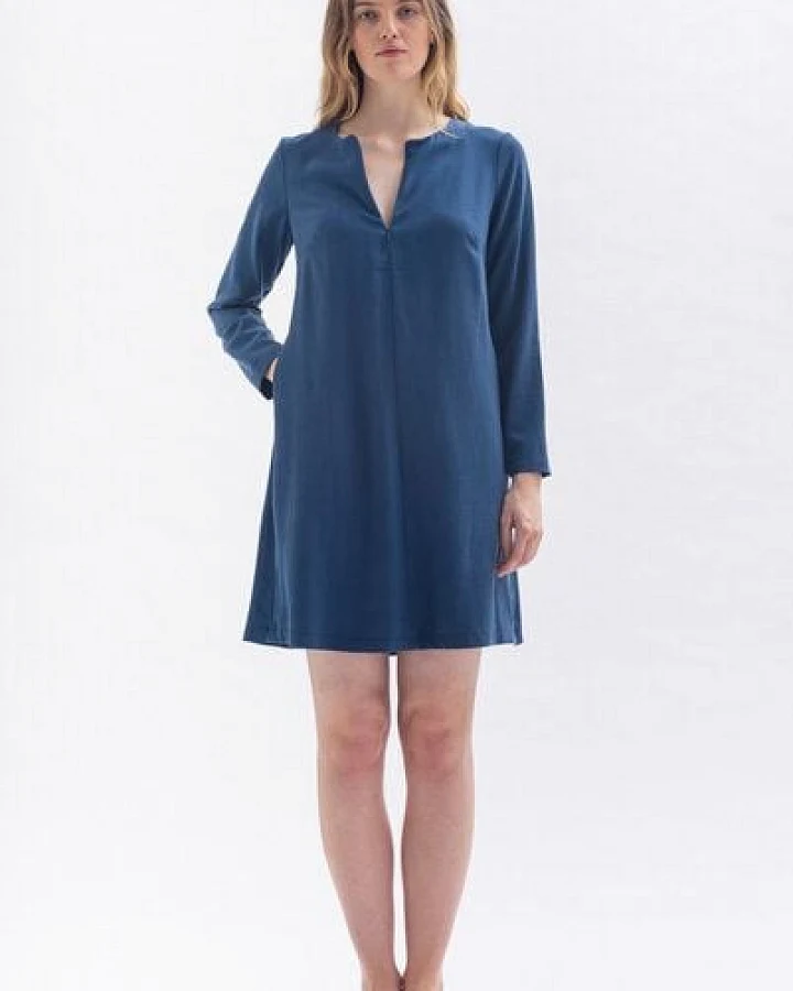 Blau
