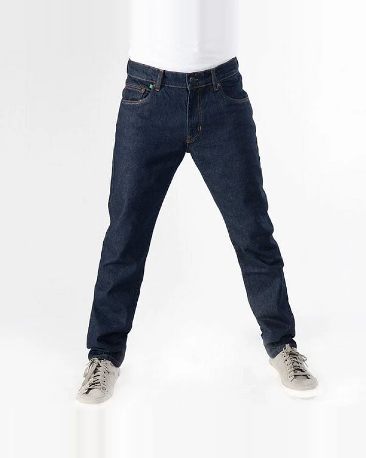 fairjeans REGULAR NAVY 100, dunkelblaue Jeans aus 100% Bio-Baumwolle ohne Elasthan
