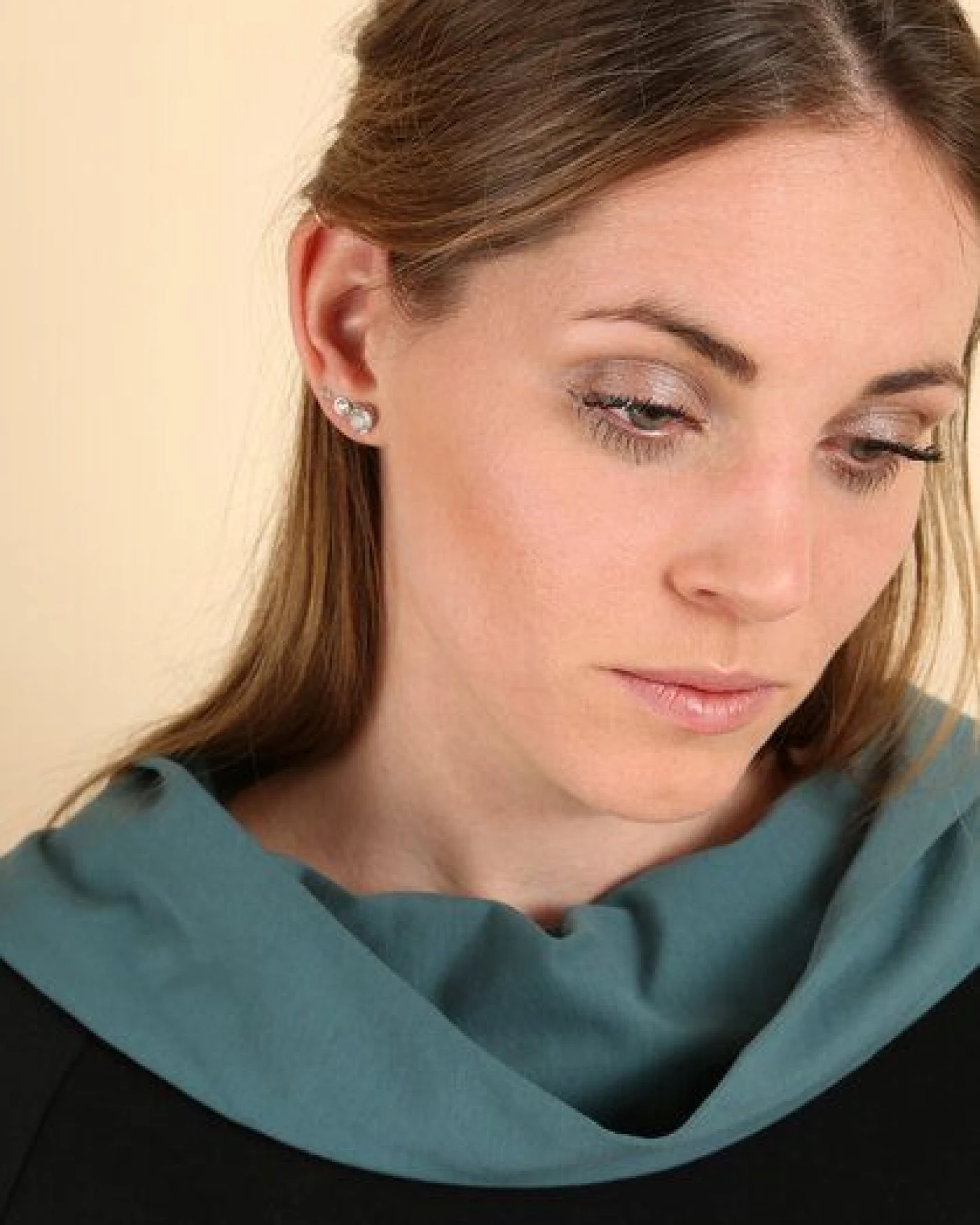 Die rote Zora Damen Kurzsweater aus Bio-Baumwolle – Ansicht 3