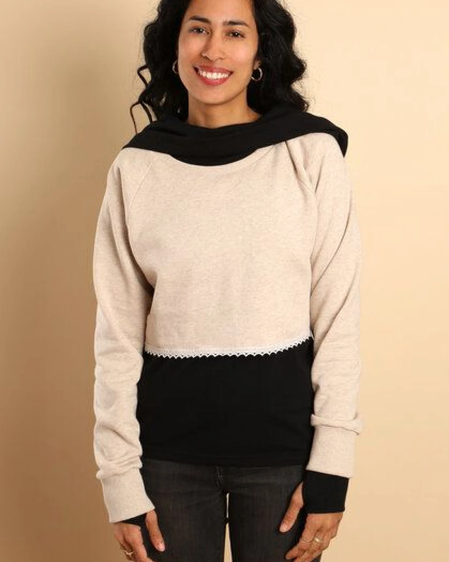 Die rote Zora Damen Kurzsweater aus Bio-Baumwolle – Ansicht 3