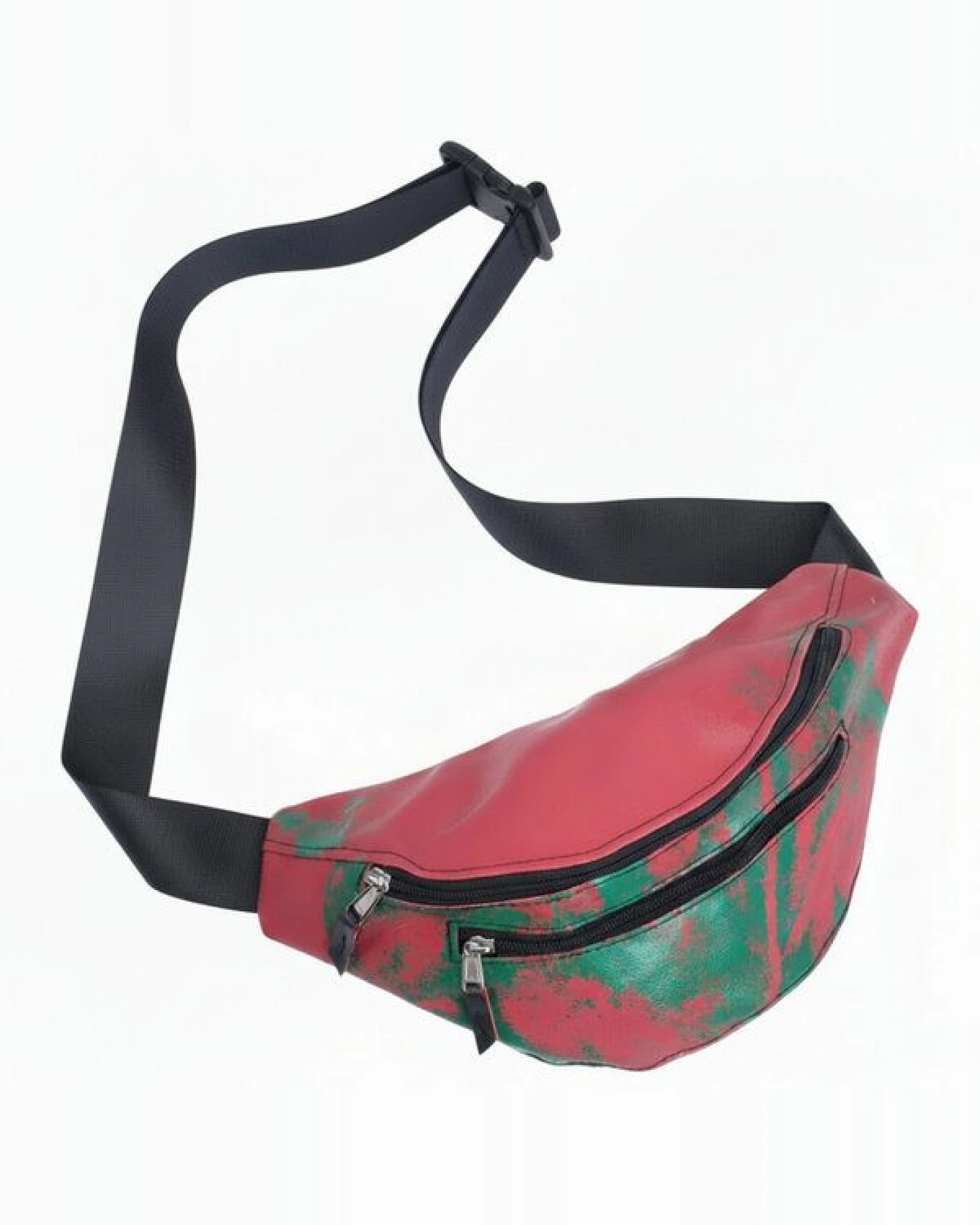 Rebago Hip Bag aus upcycelter LKW-Plane – Ansicht 2