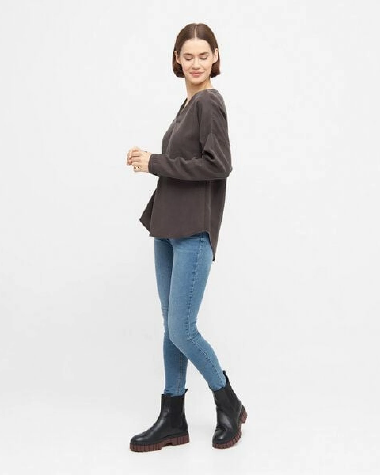 WiDDA berlin Langarm Bluse "BEATA" aus Tencel® in Dunkelgrau – Ansicht 3