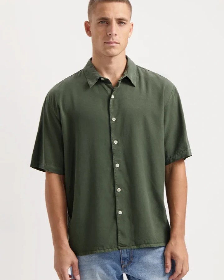 Kuyichi Herren vegan Shirt Ben Ss Moosgrün