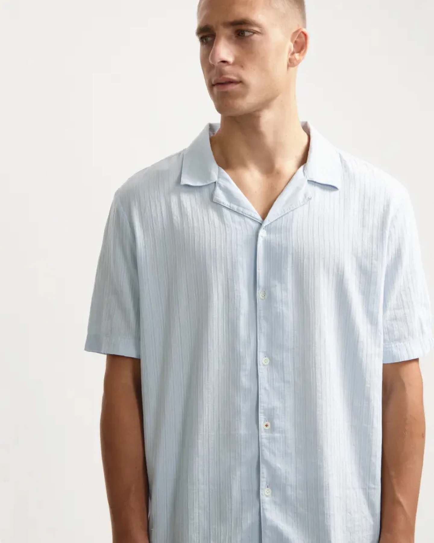 Kuyichi Herren vegan Hemd Robby Ss Skyway Blau – Ansicht 2