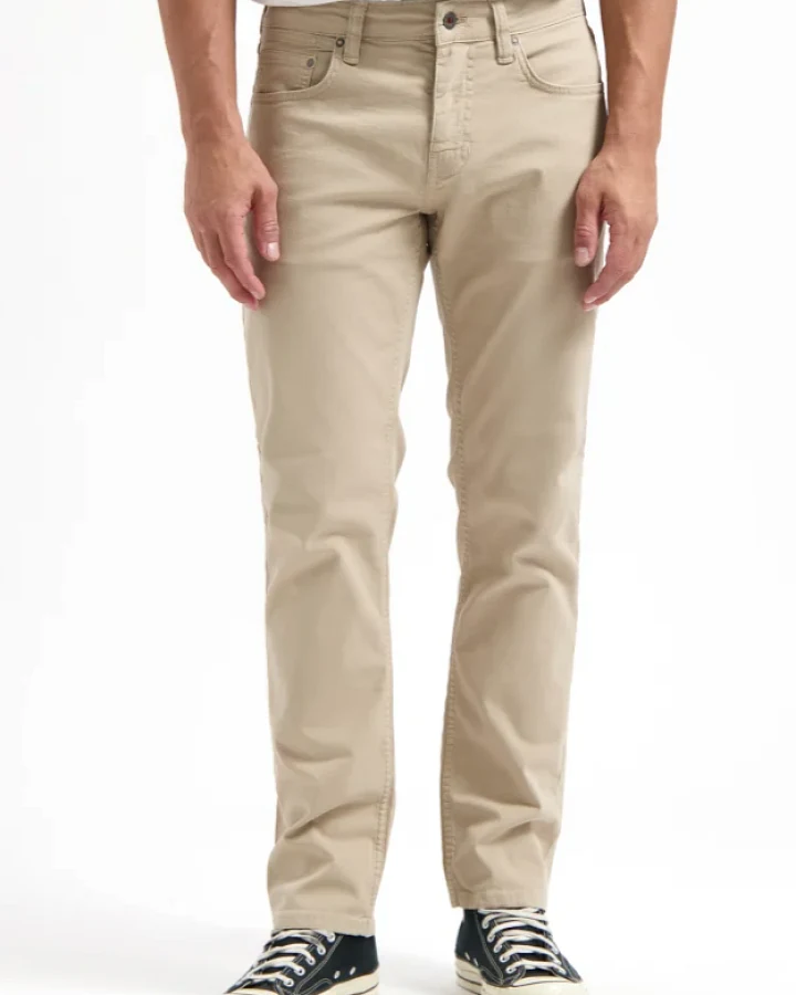 Kuyichi Herren vegan Nick Straight Sand Braun