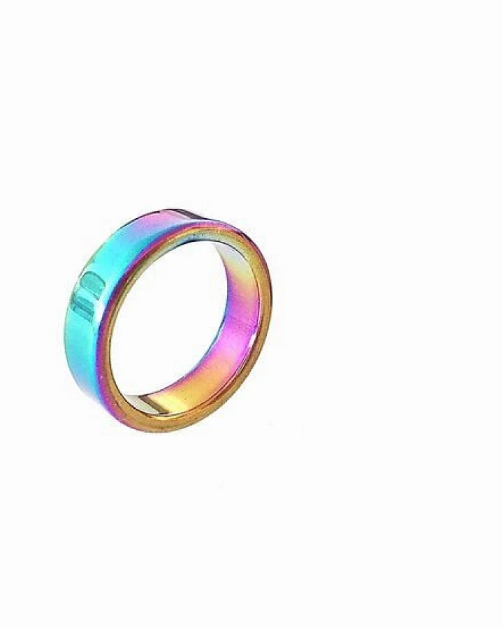 Crystal and Sage Hematit Ring in Regenbogenfarben