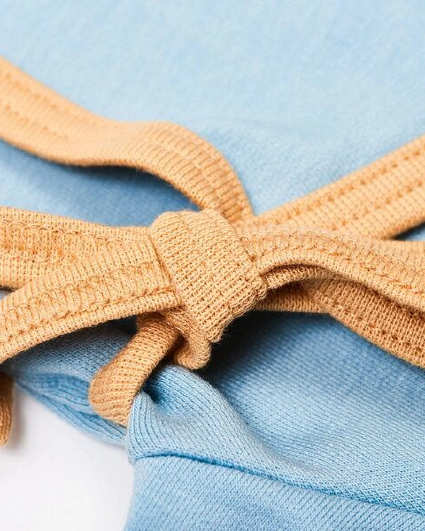 Cheeky Apple Wickeljäckchen aus Bio-Baumwolle "Kuschelsweat Uni" – Ansicht 3