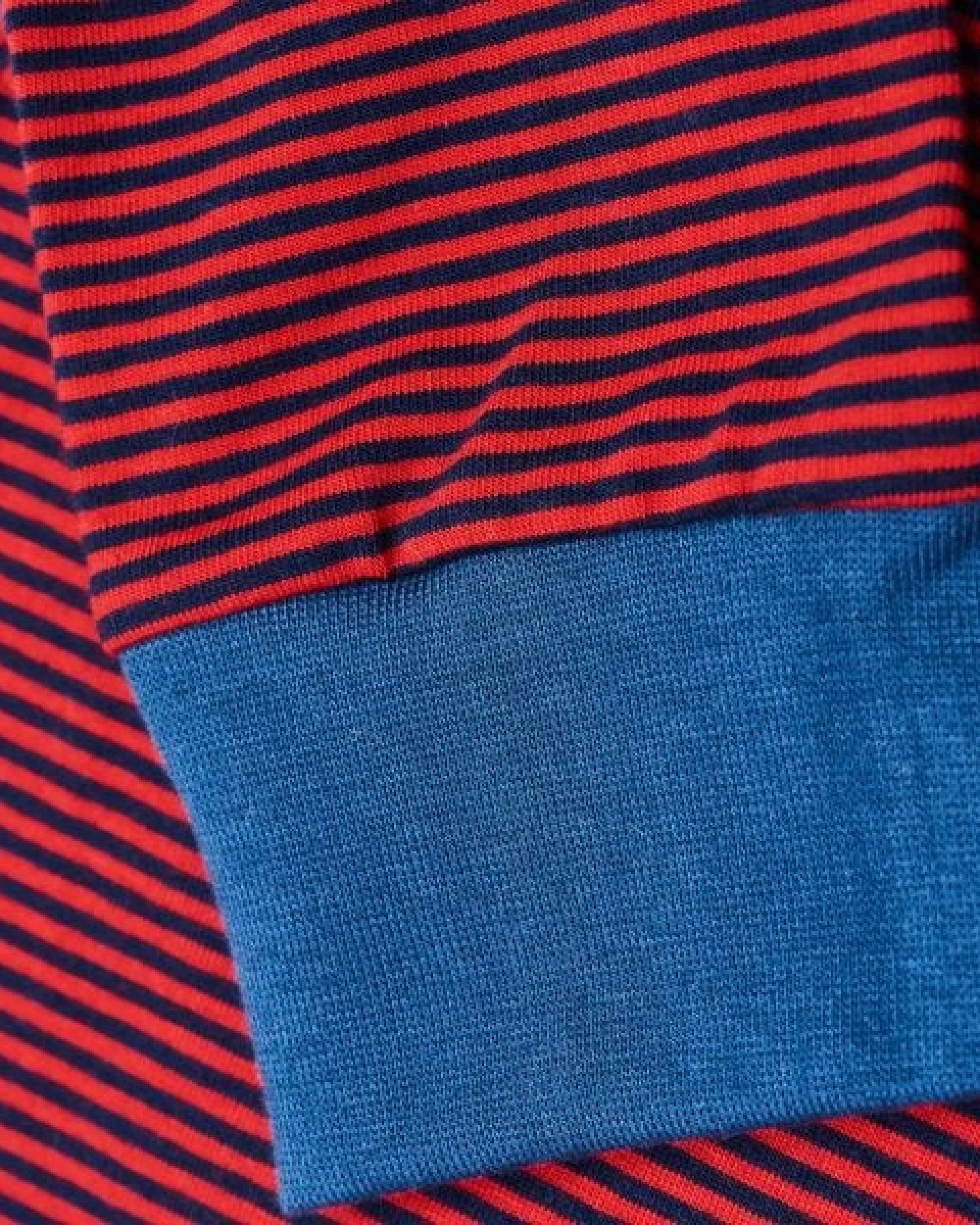 Cheeky Apple Buben Langarm-Shirt aus Bio-Baumwolle "Ringeljersey Dunkelblau-Rot" – Ansicht 3