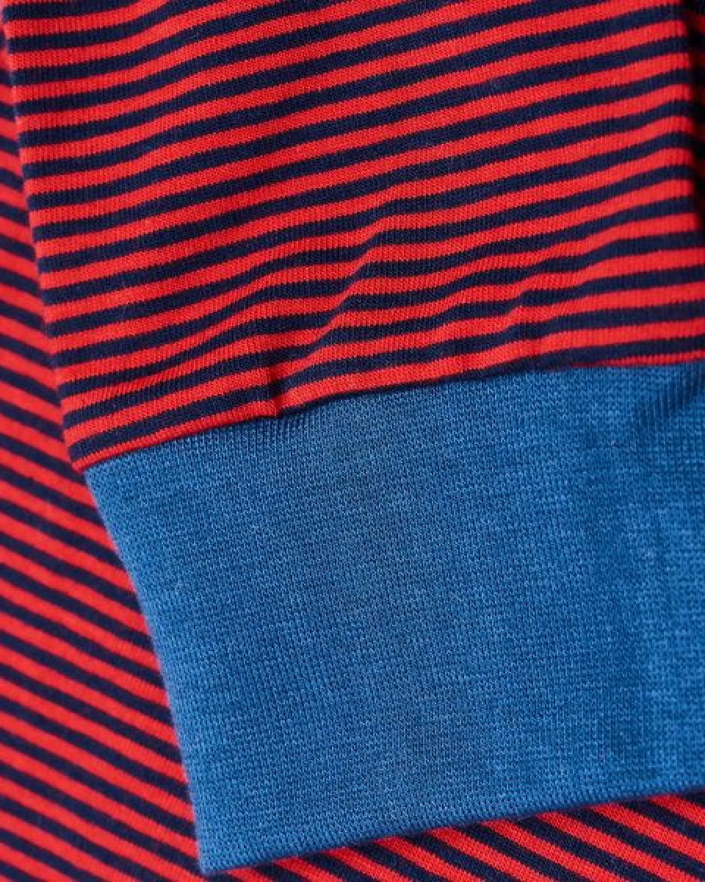 Cheeky Apple Buben Langarm-Shirt aus Bio-Baumwolle "Ringeljersey Dunkelblau-Rot" – Ansicht 3