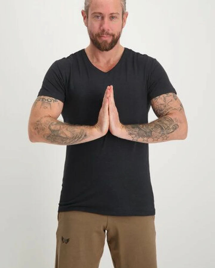 Renegade Guru Herren Yoga Shirt Moksha