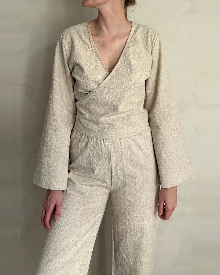 The View Yoga Damen vegan Top Lijn Beige