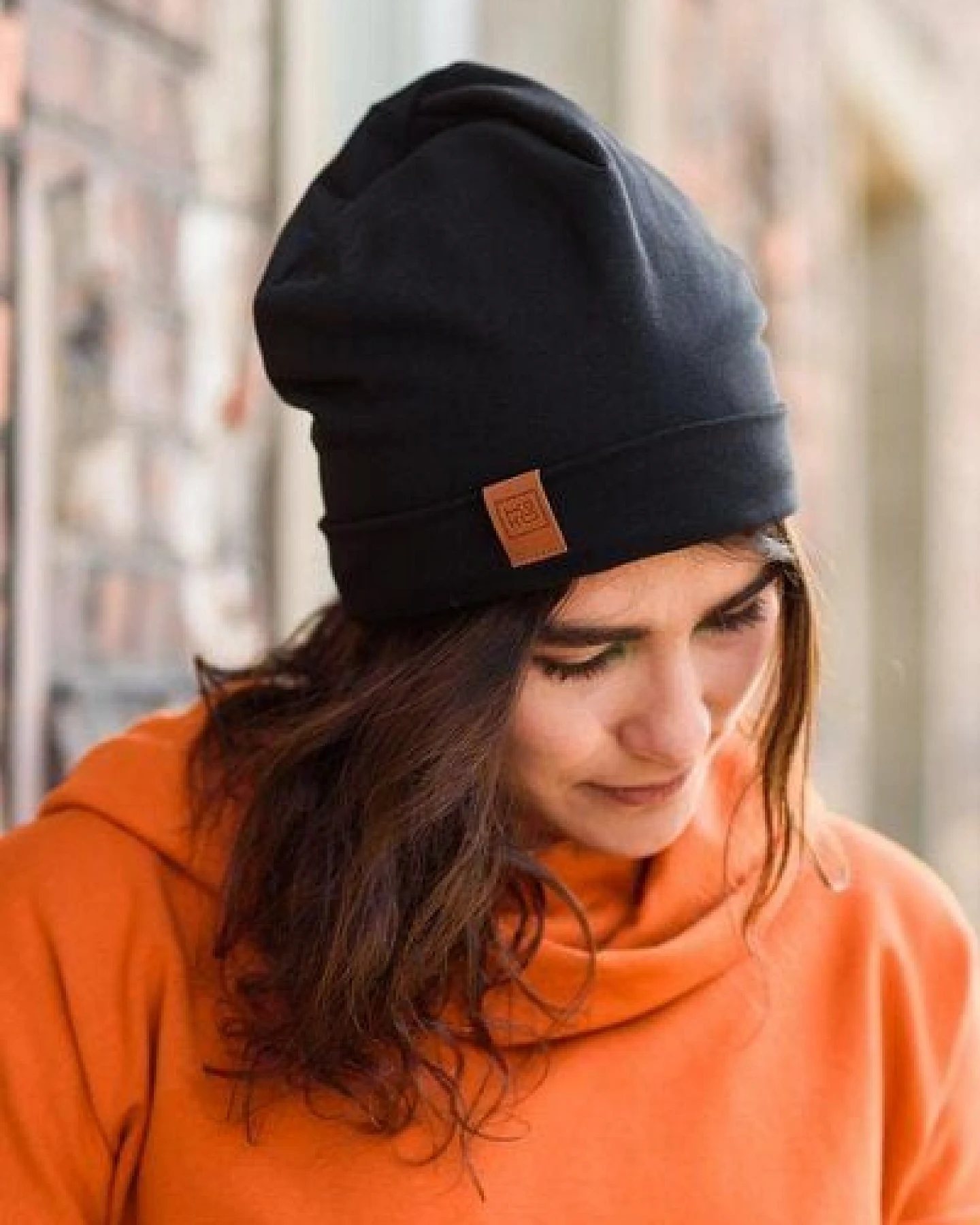 Mütze Basic Black – Klassische Beanie – Warm – Baumwolle mit Elasthan – 100% in der EU fair produziert – KOKOworld – Ansicht 3