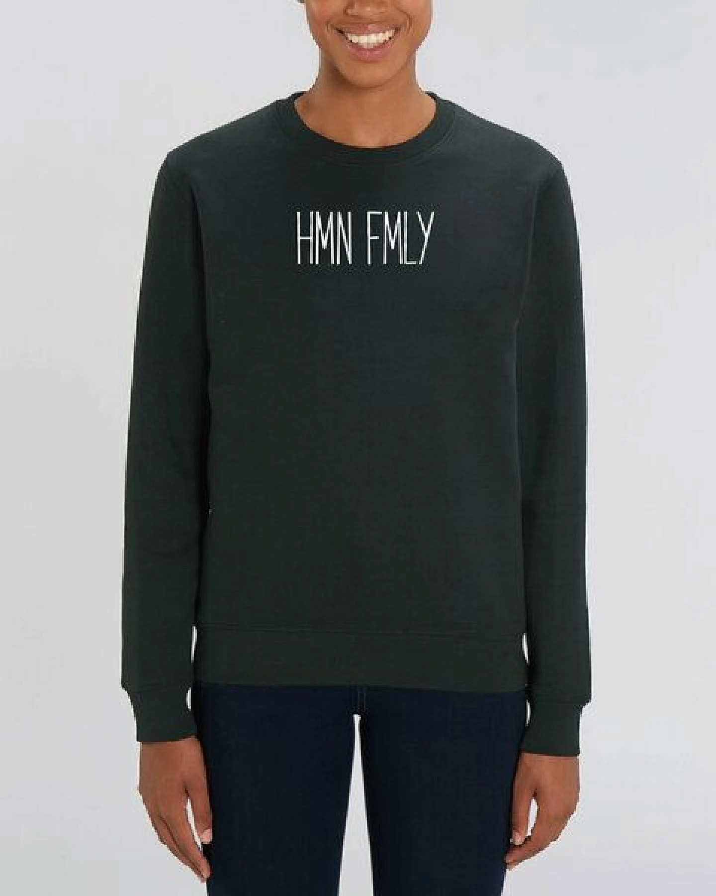 Human Family Bio Unisex Rundhals-Sweatshirt - "HMN FMLY" – Ansicht 3