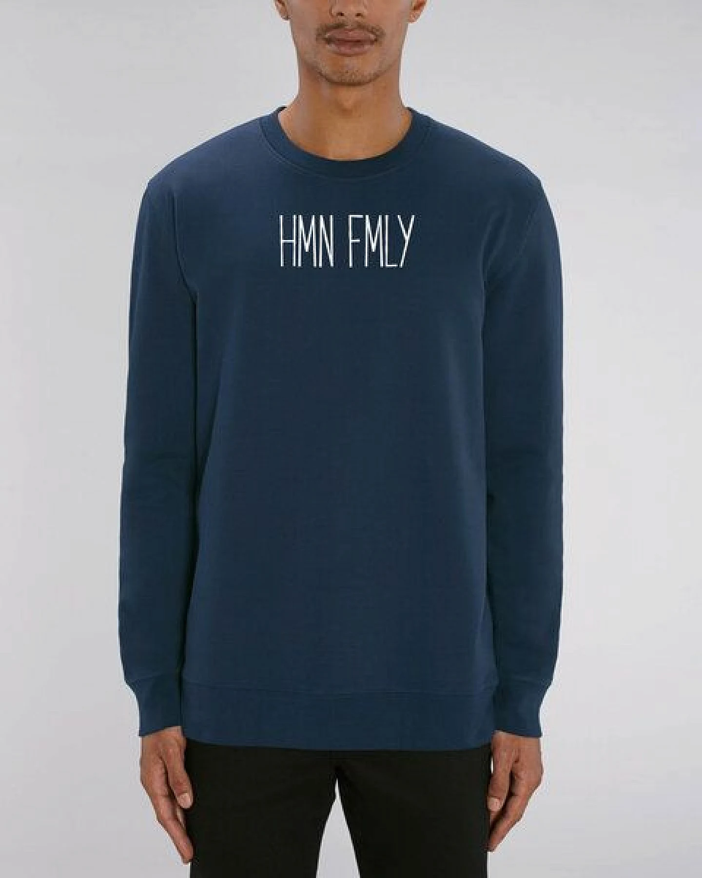 Human Family Bio Unisex Rundhals-Sweatshirt - "HMN FMLY" – Ansicht 2