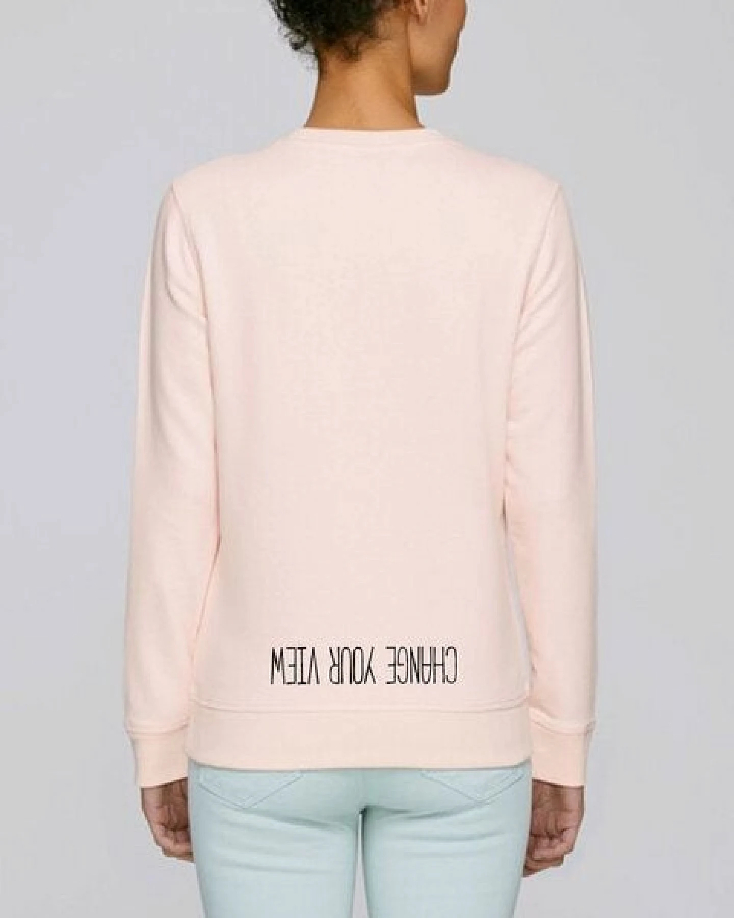 Human Family Bio Unisex Rundhals-Sweatshirt - "Change your view" – Ansicht 4