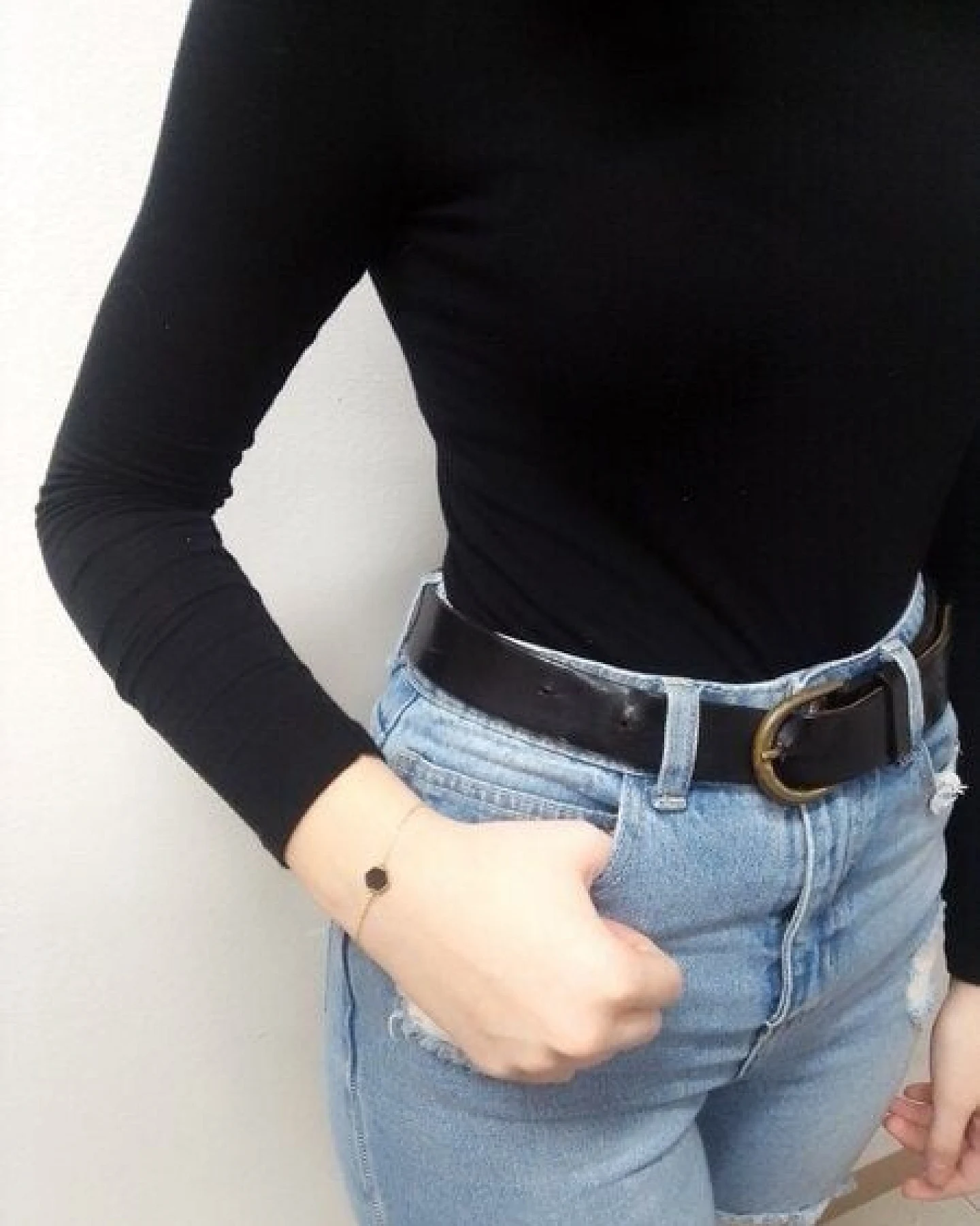 BeWooden Armbänder mit Holzdetail - Motiv Hexagon - Verschiedene Farben und Grössen – Ansicht 4