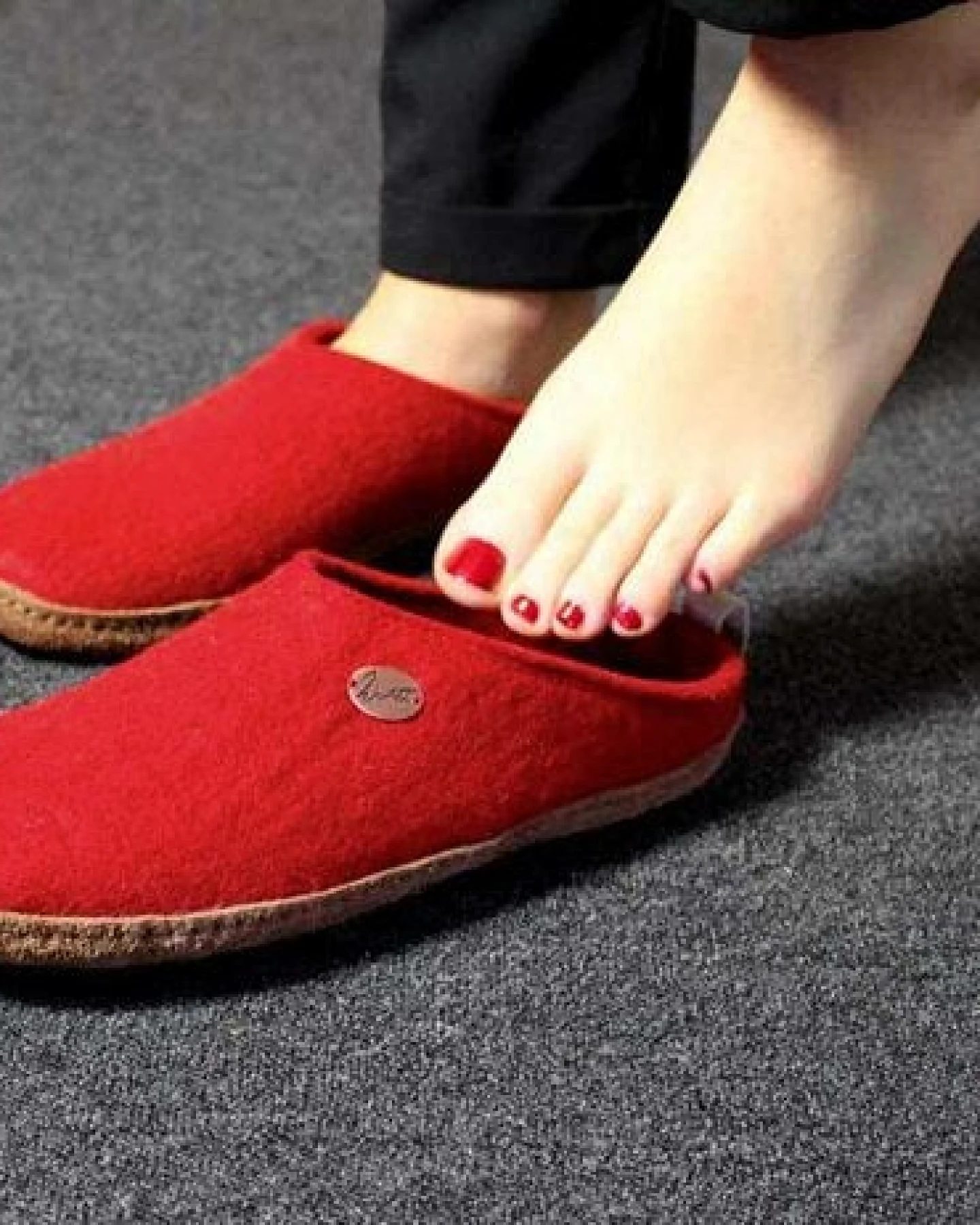 WoolFit Tundra - Nachhaltige Hausschuhe für Damen und Herren – Ansicht 4