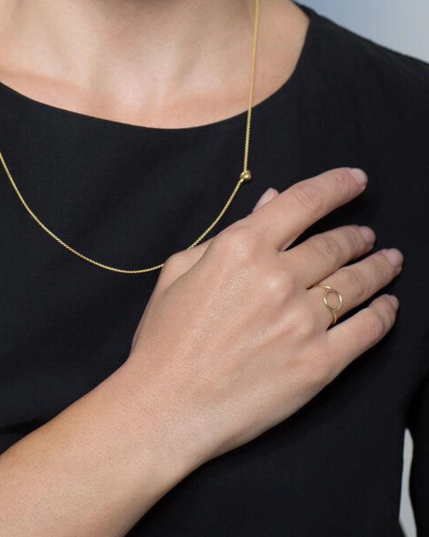Jonathan Radetz Jewellery Kette SPHERE, Gold 585, 14 Karat, Länge 53 cm, Handmade in Germany – Ansicht 3