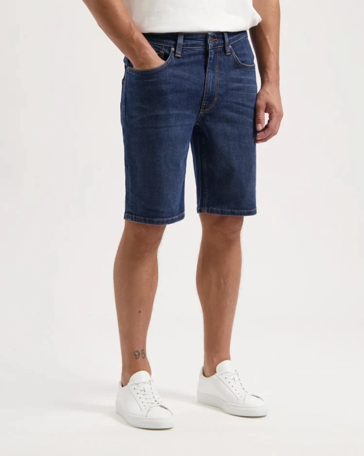Kuyichi Herren vegan Kurzer Scott Basic Blau – Ansicht 2