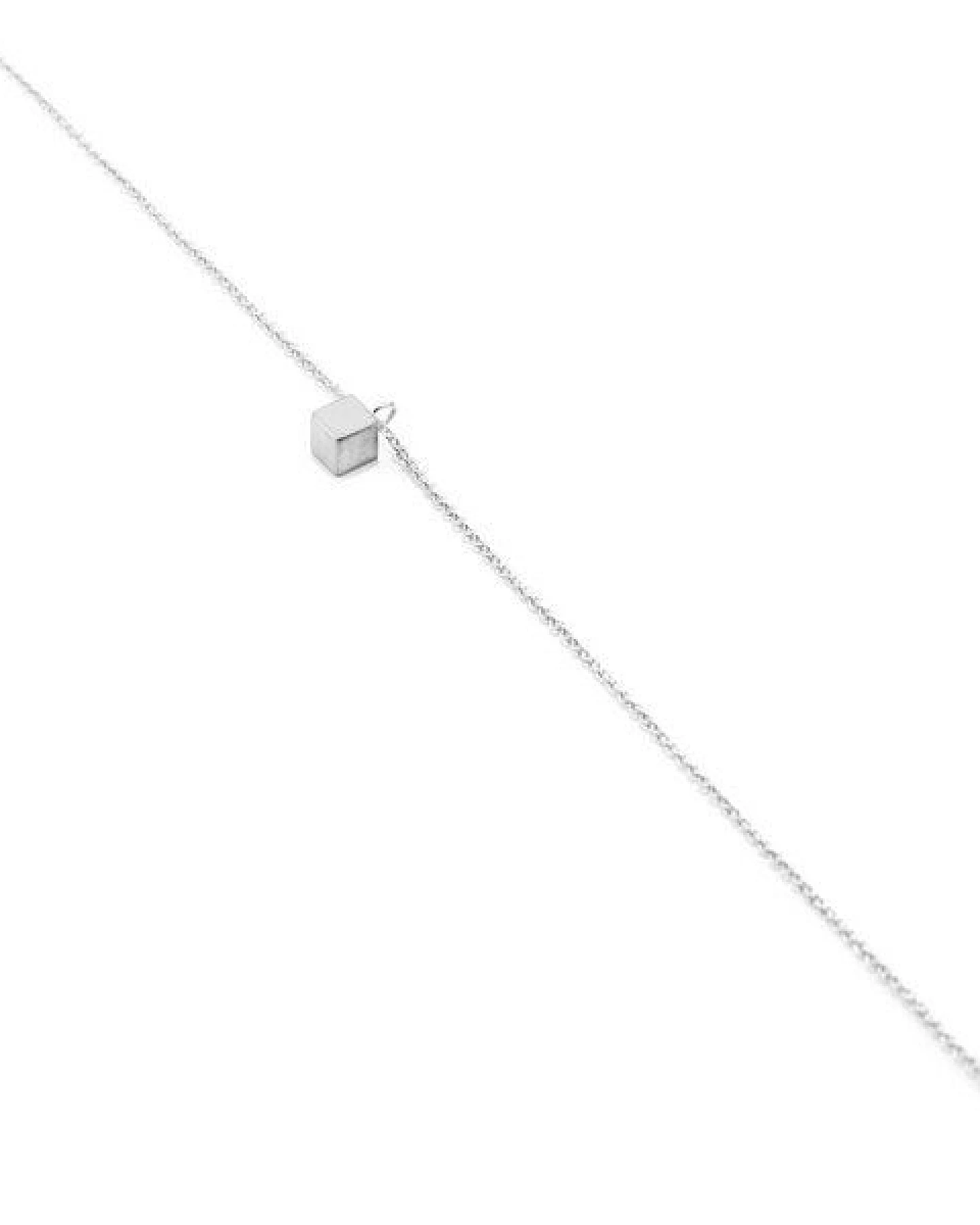 Jonathan Radetz Jewellery Kette CUBE, Silber 925, Sterlingsilber, Länge 43 -46 cm, Würfel 4mm, Handmade in Germany – Ansicht 2