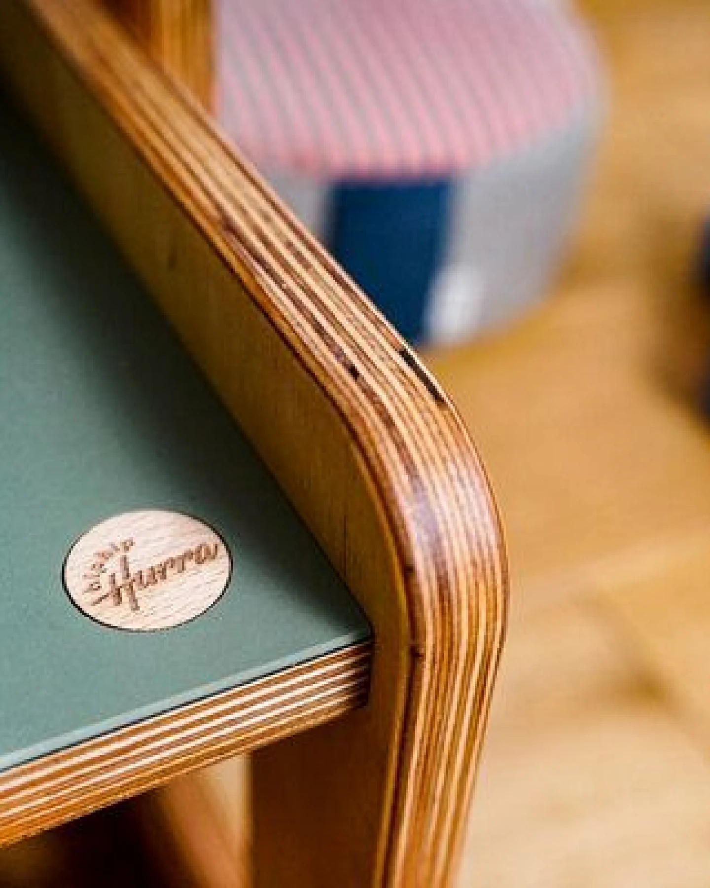HipHip-Hurra Kindertisch mit Utensilo und Bank – Ansicht 2